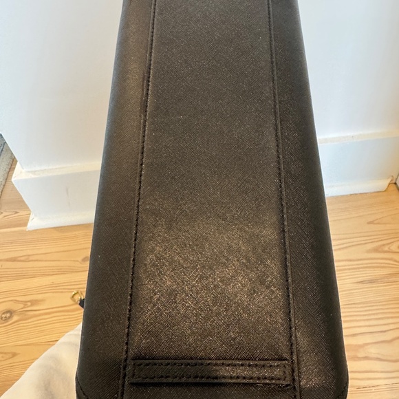 Tory Burch Black Leather Tote/Laptop Bag - Picture 4 of 14